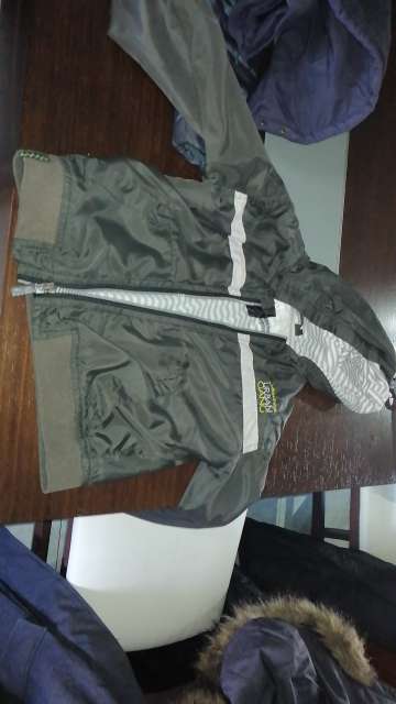 REGALO Chaqueta entre tiempo y chubasquero 2