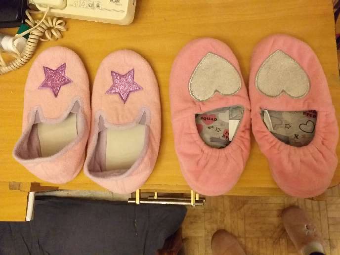 REGALO zapatillas de andar en casa REGALO zapatillas de andar en casa