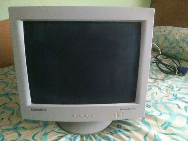 REGALO Monitor Ordenador REGALO Monitor Ordenador