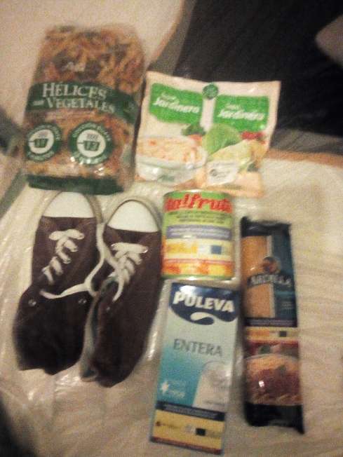 REGALO alimentos y calzado REGALO alimentos y calzado