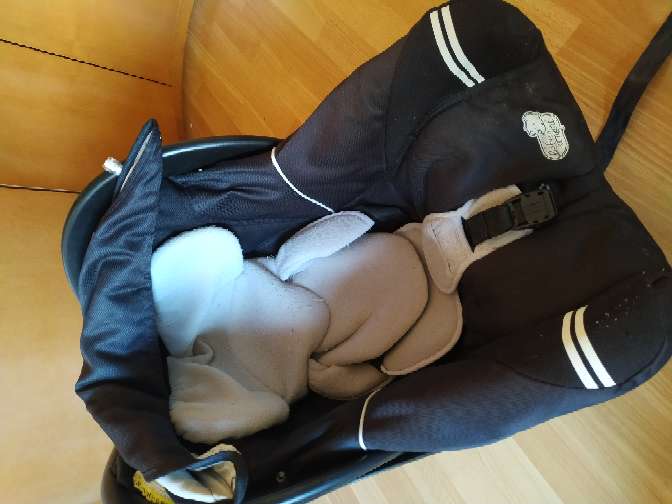 REGALO Sillita de coche beb recin nacido 3