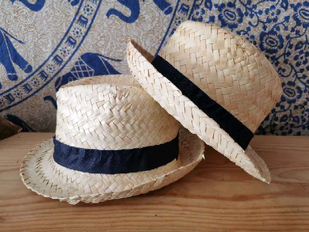 REGALO Sombreros de paja REGALO Sombreros de paja