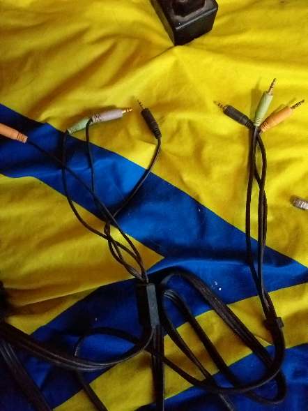 REGALO cables de telfono, cargadores y varios 2