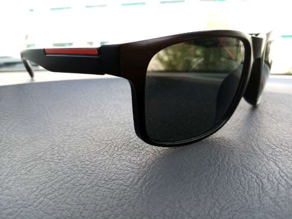 REGALO Gafas de sol  2