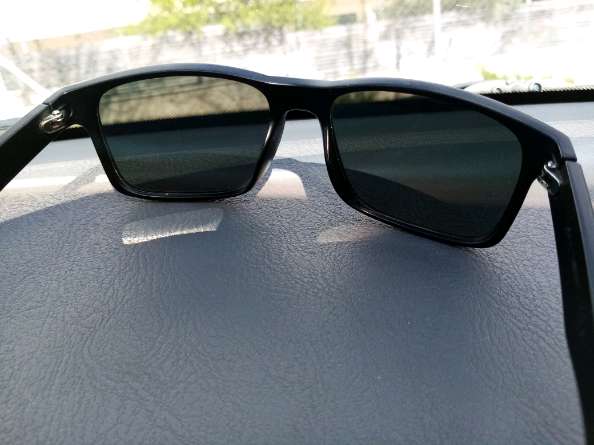 REGALO Gafas de sol  3