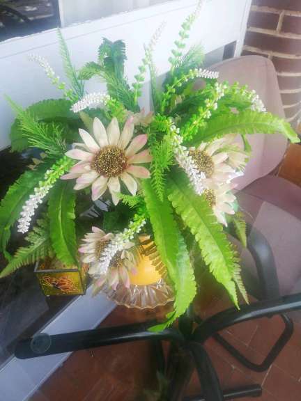 REGALO Jarron de flores REGALO Jarron de flores