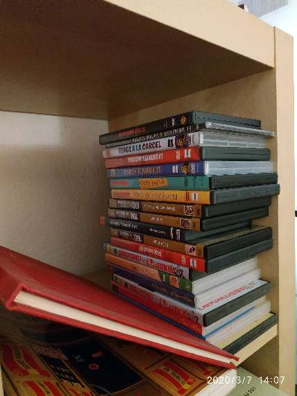 REGALO DVD Pelculas, series, etc..  3