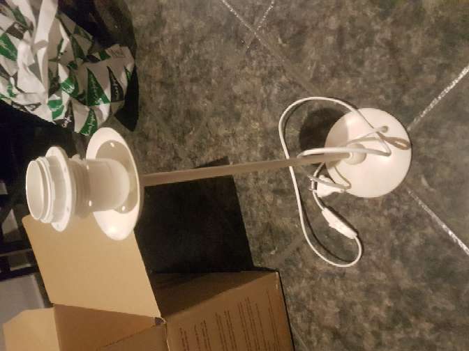REGALO lmpara de mesa sala 1