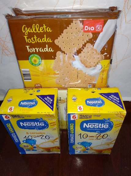 REGALO Dono cereales y galletas
