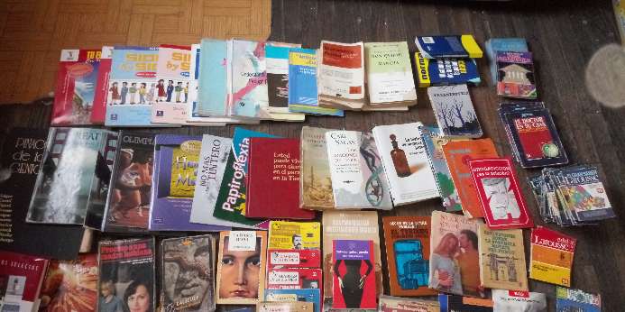 REGALO Caja de libros viejos 2