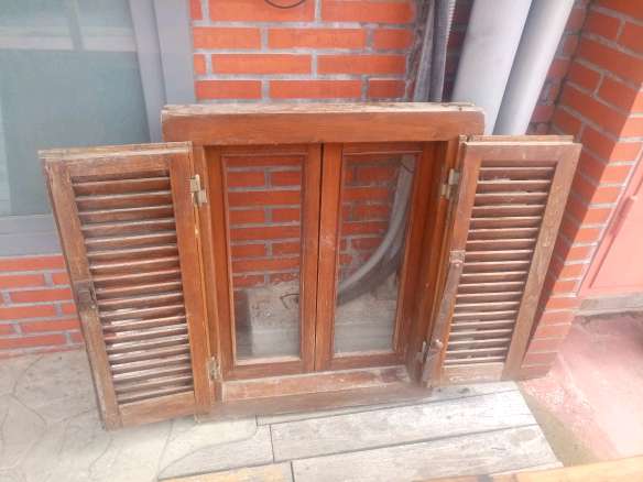 REGALO ventana de madera. 2