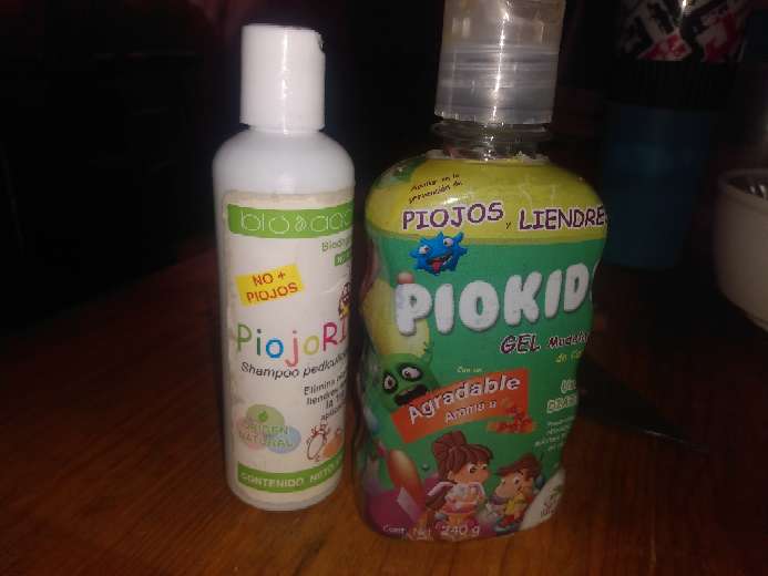 REGALO shampoo y gel para piojitos