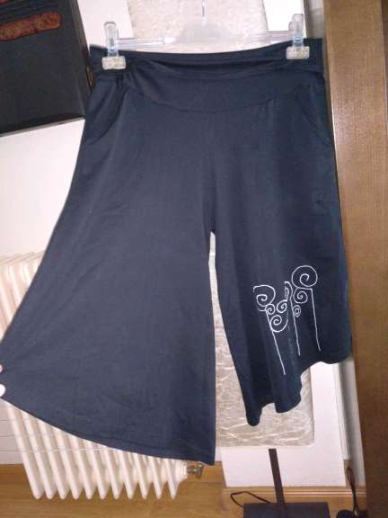REGALO Pantalones. Fuenlabrada 