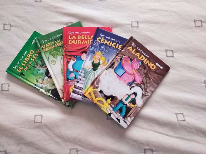 REGALO Cinco libros infantiles REGALO Cinco libros infantiles