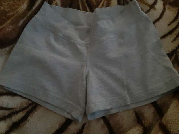 REGALO Short 2