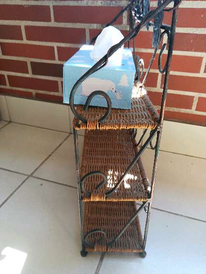 REGALO estantera pequea 3