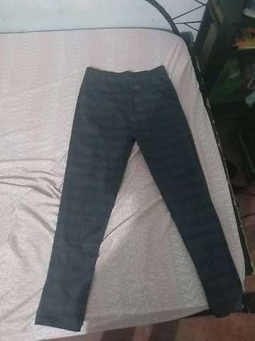 REGALO pantaln buen estado