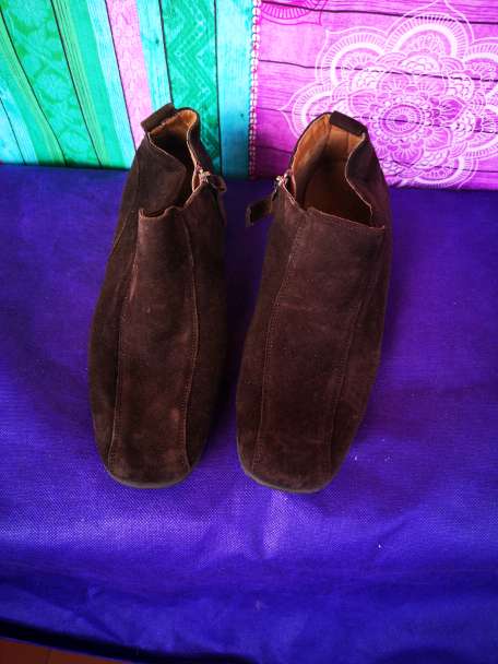 REGALO Bota cuero num. 37 3