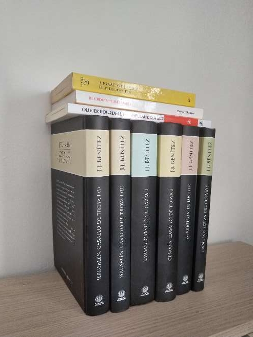 REGALO libros de JJ.Benitez 2