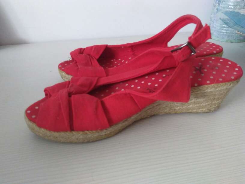 REGALO Sandalias y cua del 38 2