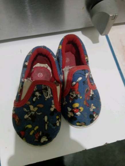 REGALO zapatitos de nia  2