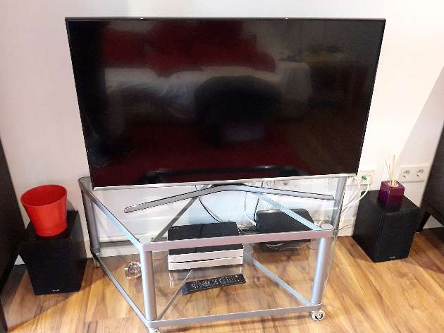 REGALO mesa para televisor