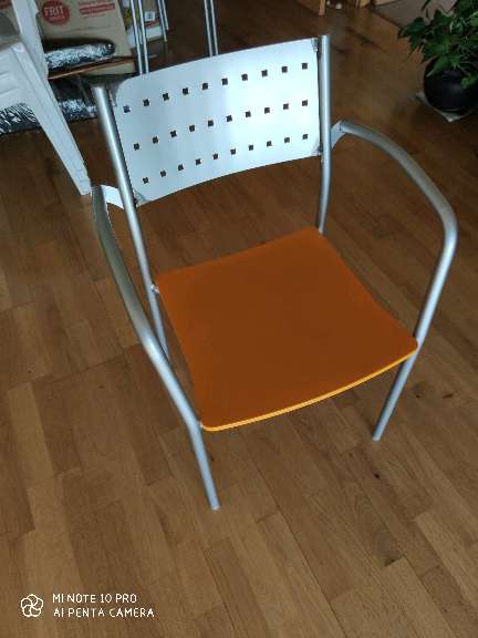REGALO Sillas metalicas