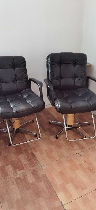 REGALO Lavacabezas y sillones peluquera.  2