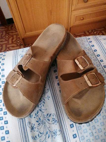 REGALO Sandalias