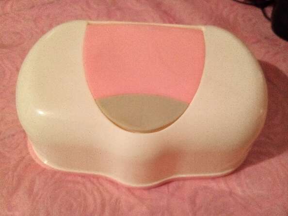 REGALO porta toallas hmedas y protectores mamarios para alguna futura mam 