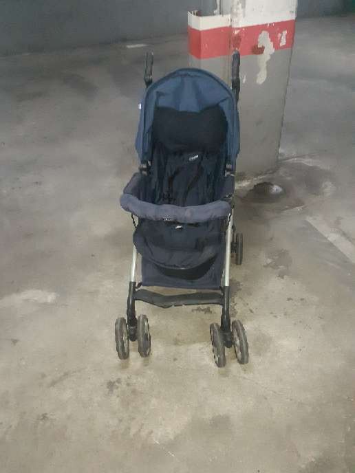 REGALO silla de paseo chico 3