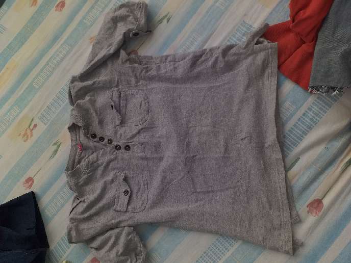 REGALO Blusa talla G 