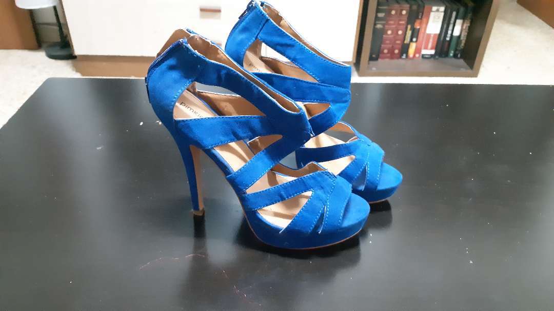 REGALO zapatos de tacn nro. 9