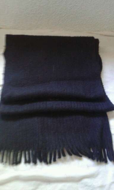 REGALO Fular negro largo