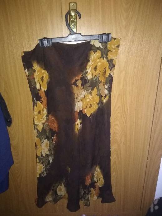 REGALO Falda M - L. REGALO Falda M - L.