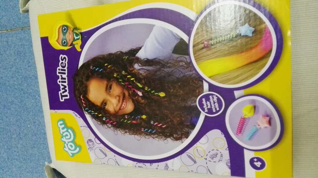 REGALO Juego para hacerse cositas en el pelo