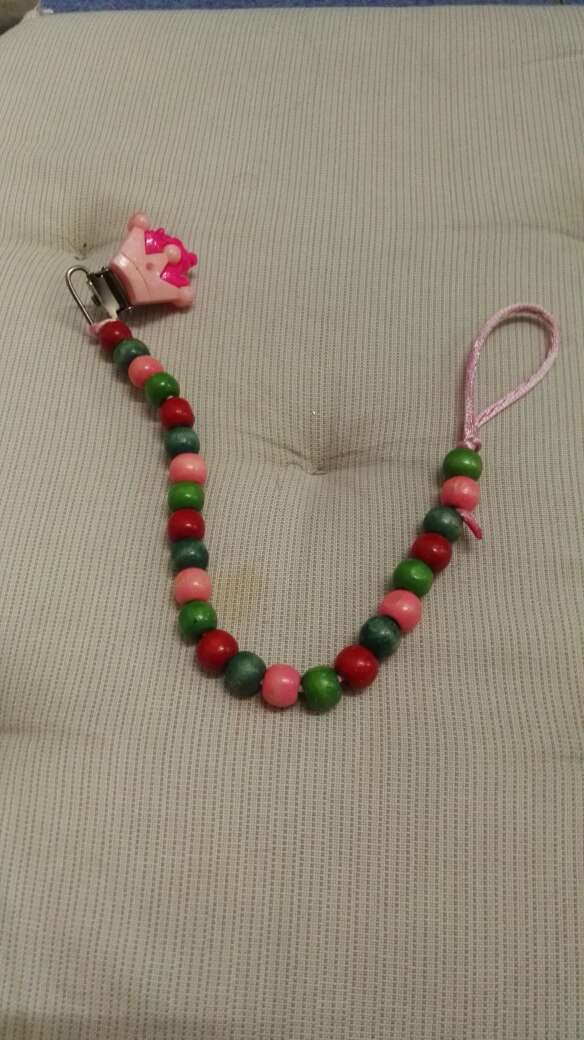 REGALO Pinza para chupetes