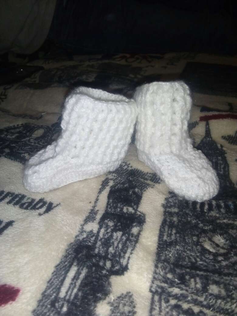 REGALO zapatitos de bb REGALO zapatitos de bb