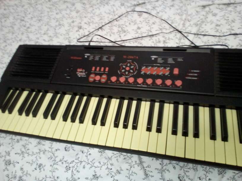 REGALO Teclado elctrico W-2067A 4