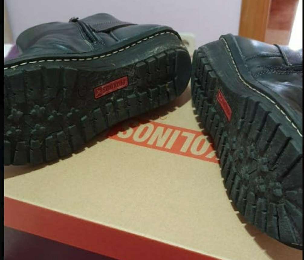 REGALO Botines Pikolinos  3