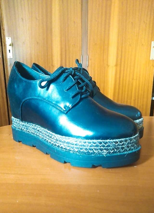 REGALO Zapatos altos 