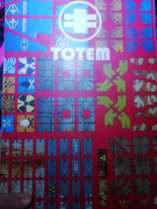 REGALO juego totem