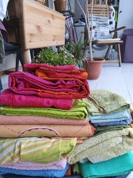 REGALO Sbanas y toallas  2