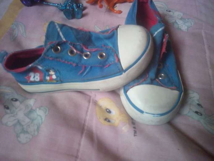 REGALO tenis de nio 