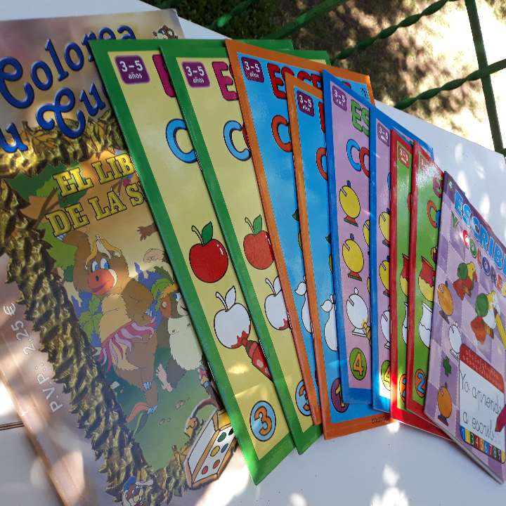 REGALO lote de libros para colorear