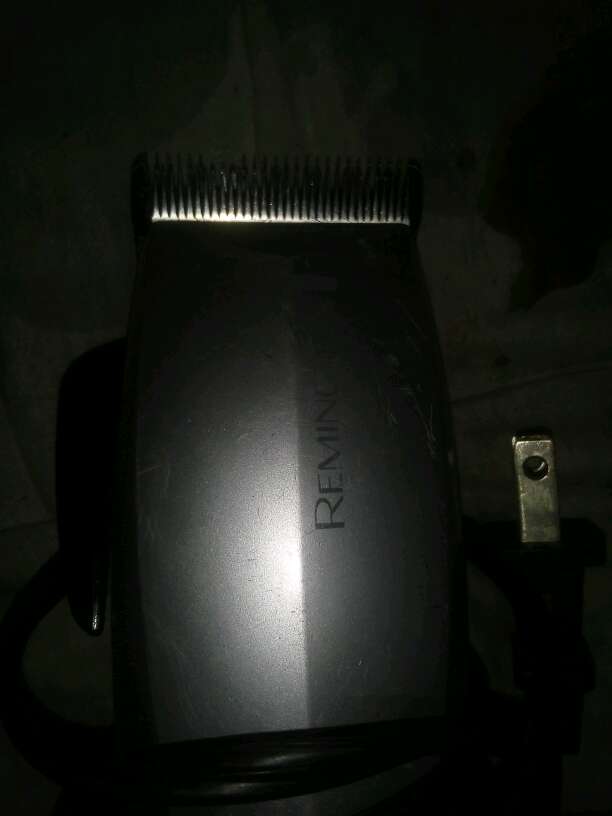 REGALO mquina de cortar cabello 2