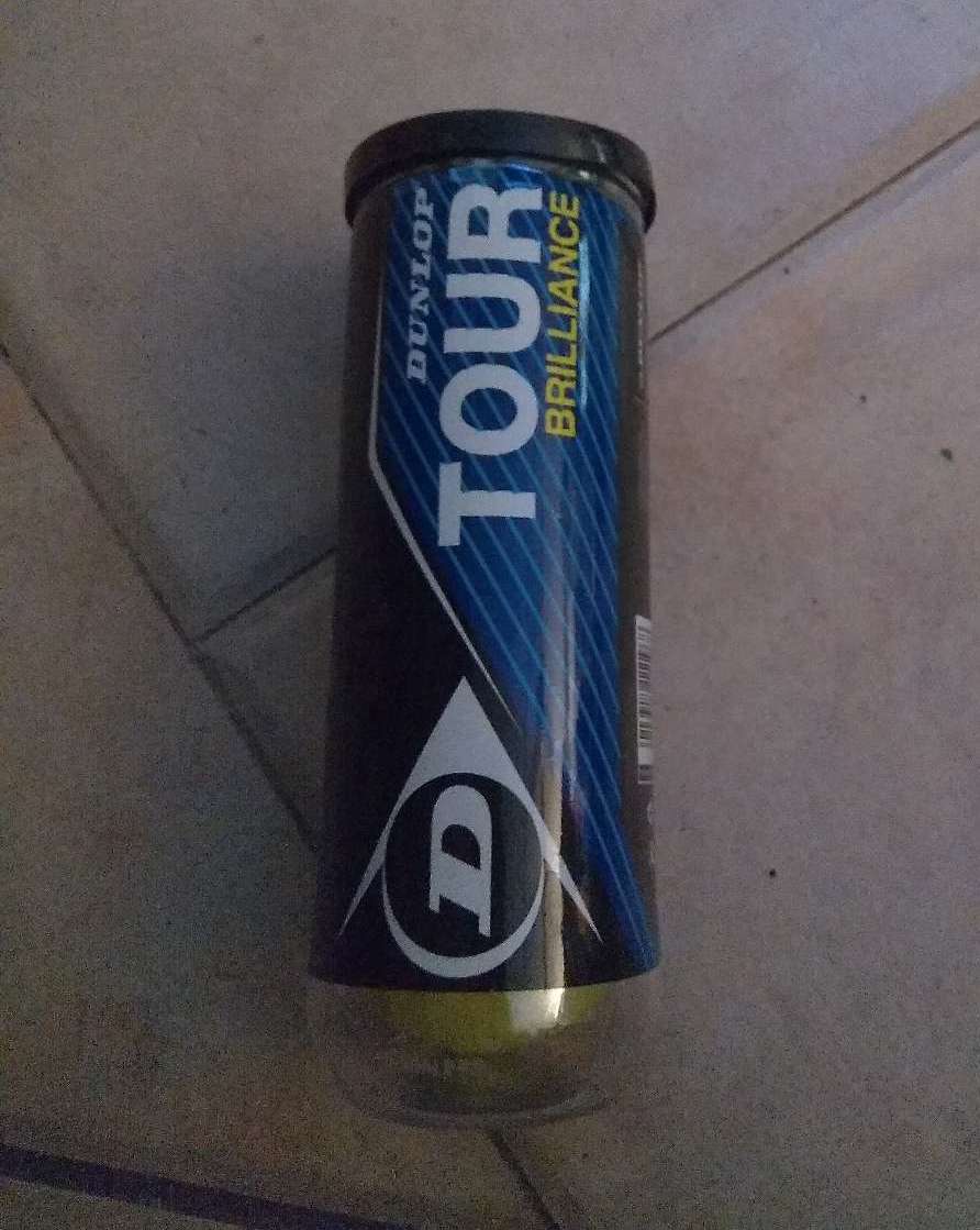 REGALO Bote de pelotas. REGALO Bote de pelotas.