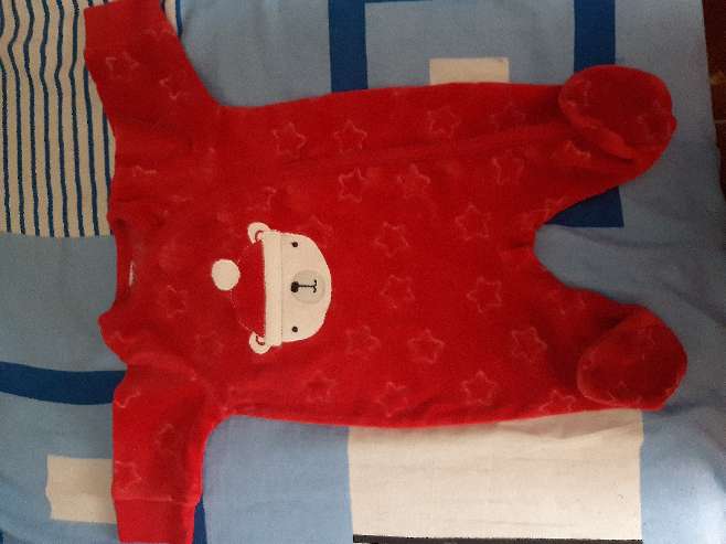 REGALO ropita de bebé de 0 a 3 meses de poco uso y muy cuidada REGALO ropita de bebé de 0 a 3 meses de poco uso y muy cuidada