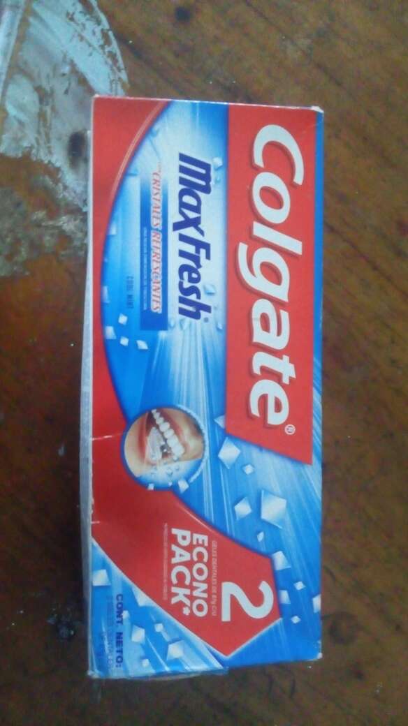 REGALO colgate 1pz nueva