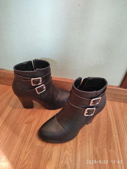 REGALO Botines talla 36-37 3